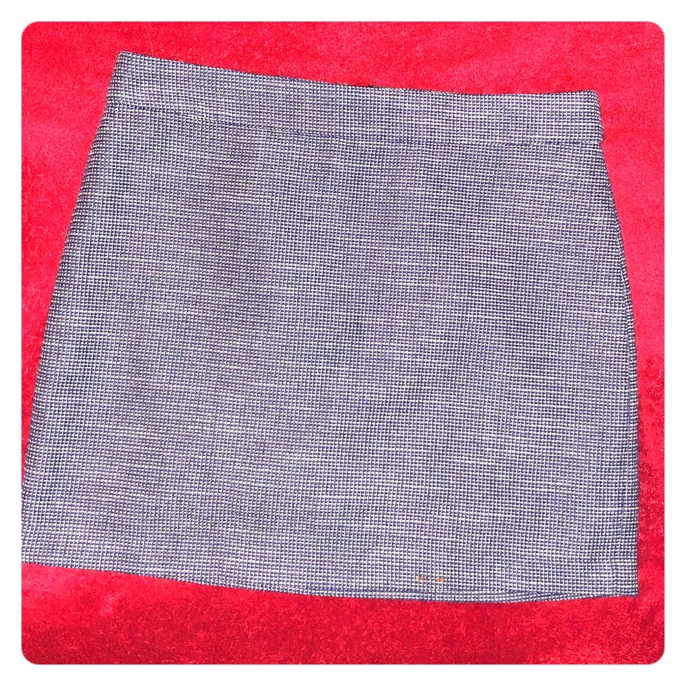 Gap mini skirt